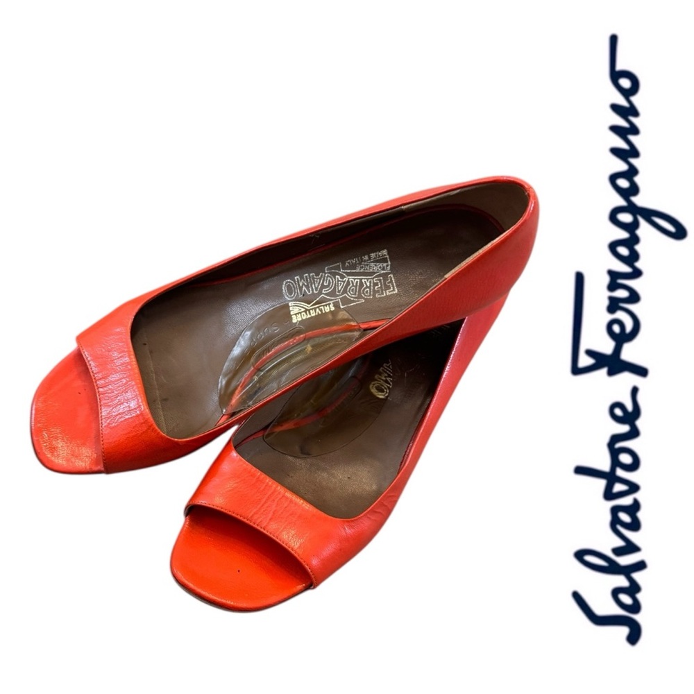 Vintage Salvatore Ferragamo Orange Peep-Toe Leather Flats